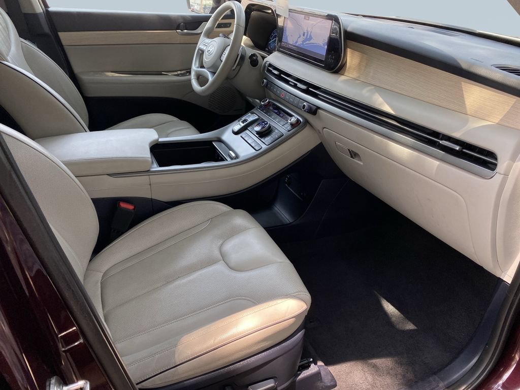 Certified 2024 Hyundai Palisade Limited AWD/4WD image 37