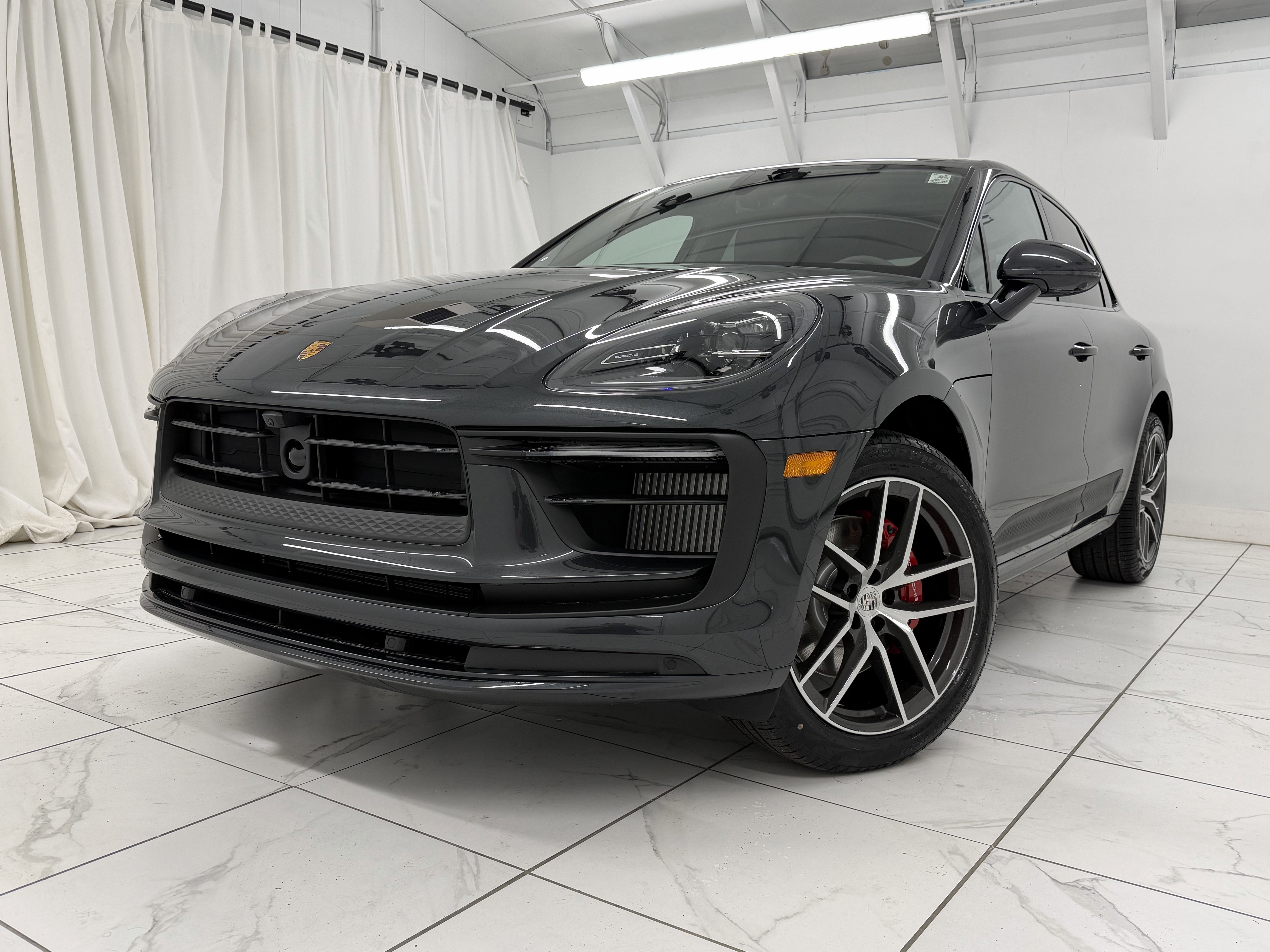 New 2026 Porsche Macan S image 8