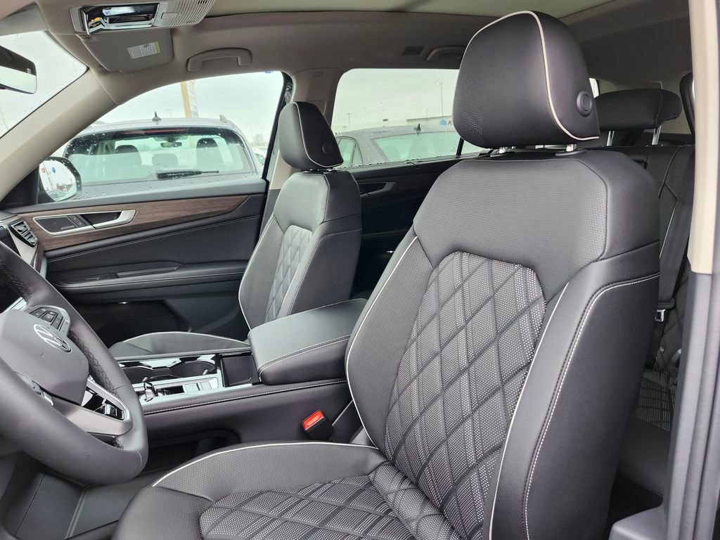 New 2026 Volkswagen Atlas SEL Premium R-Line image 9