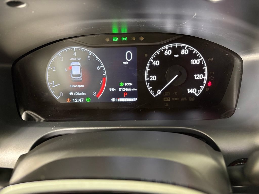 Used 2025 Honda HR-V Sport image 25