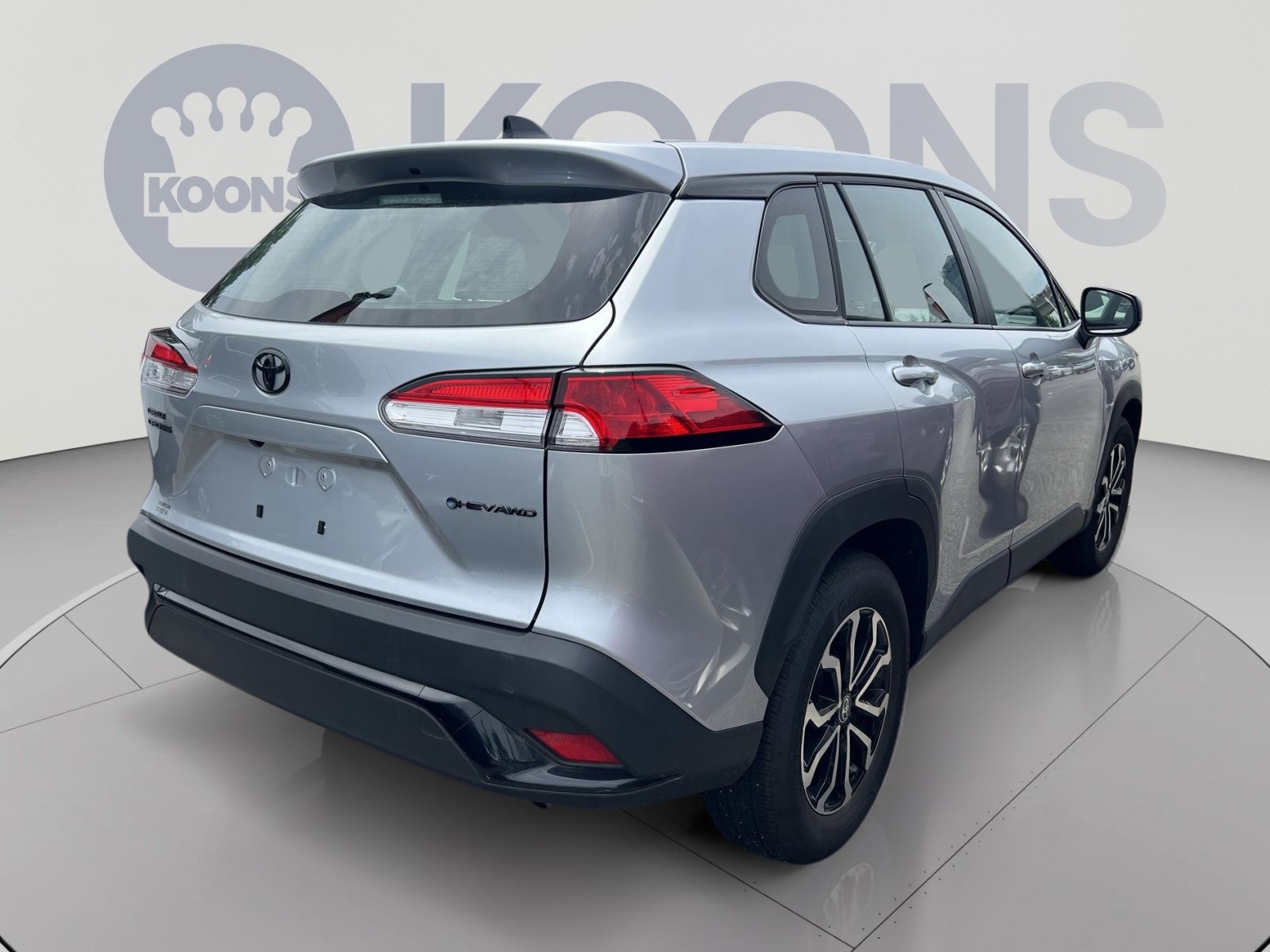 Used 2025 Toyota Corolla Cross AWD Hybrid image 4