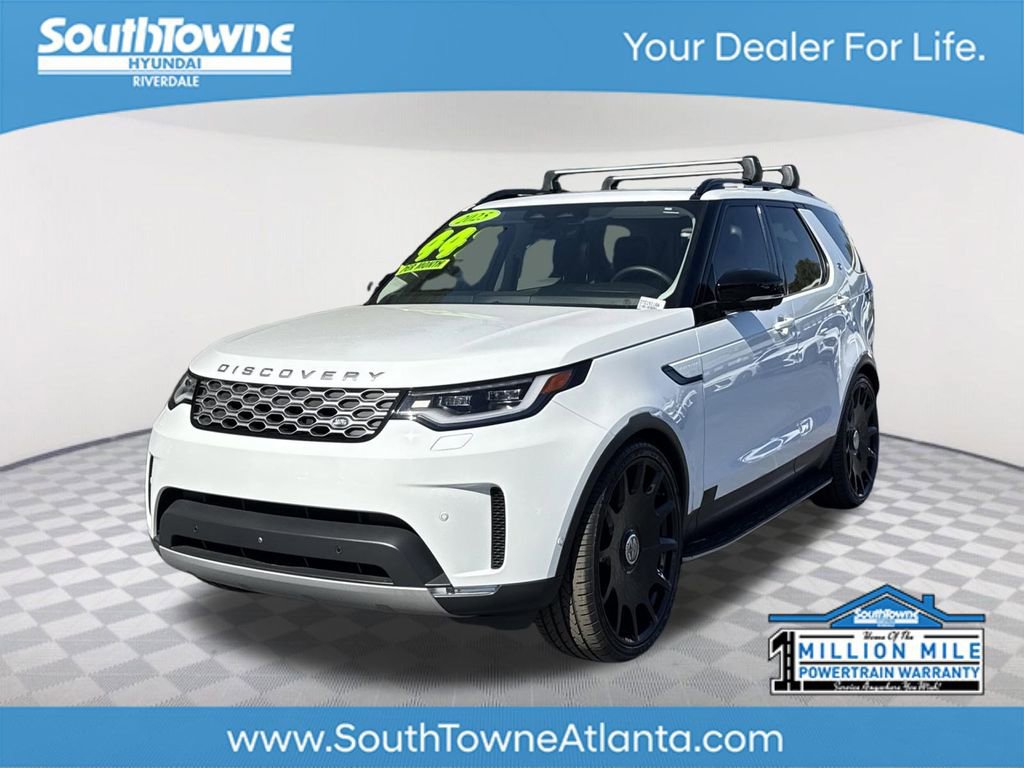 Used 2025 Land Rover Discovery S image 1