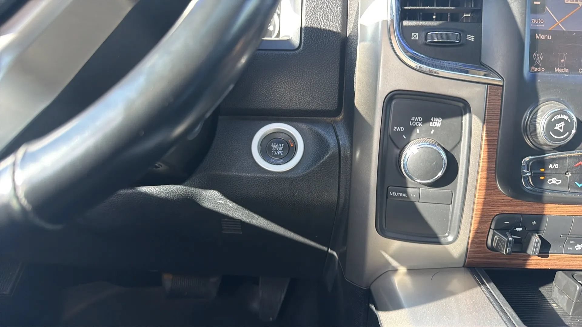 Used 2013 RAM 3500 Laramie AWD/4WD image 61