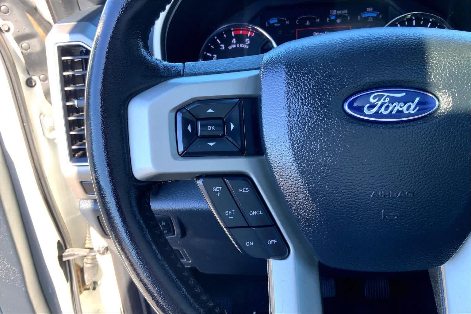 Used 2022 Ford F250 Lariat w/ Lariat Ultimate Package AWD/4WD image 21