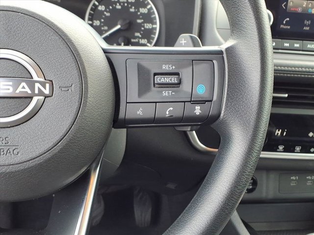 Used 2024 Nissan Rogue SV image 18