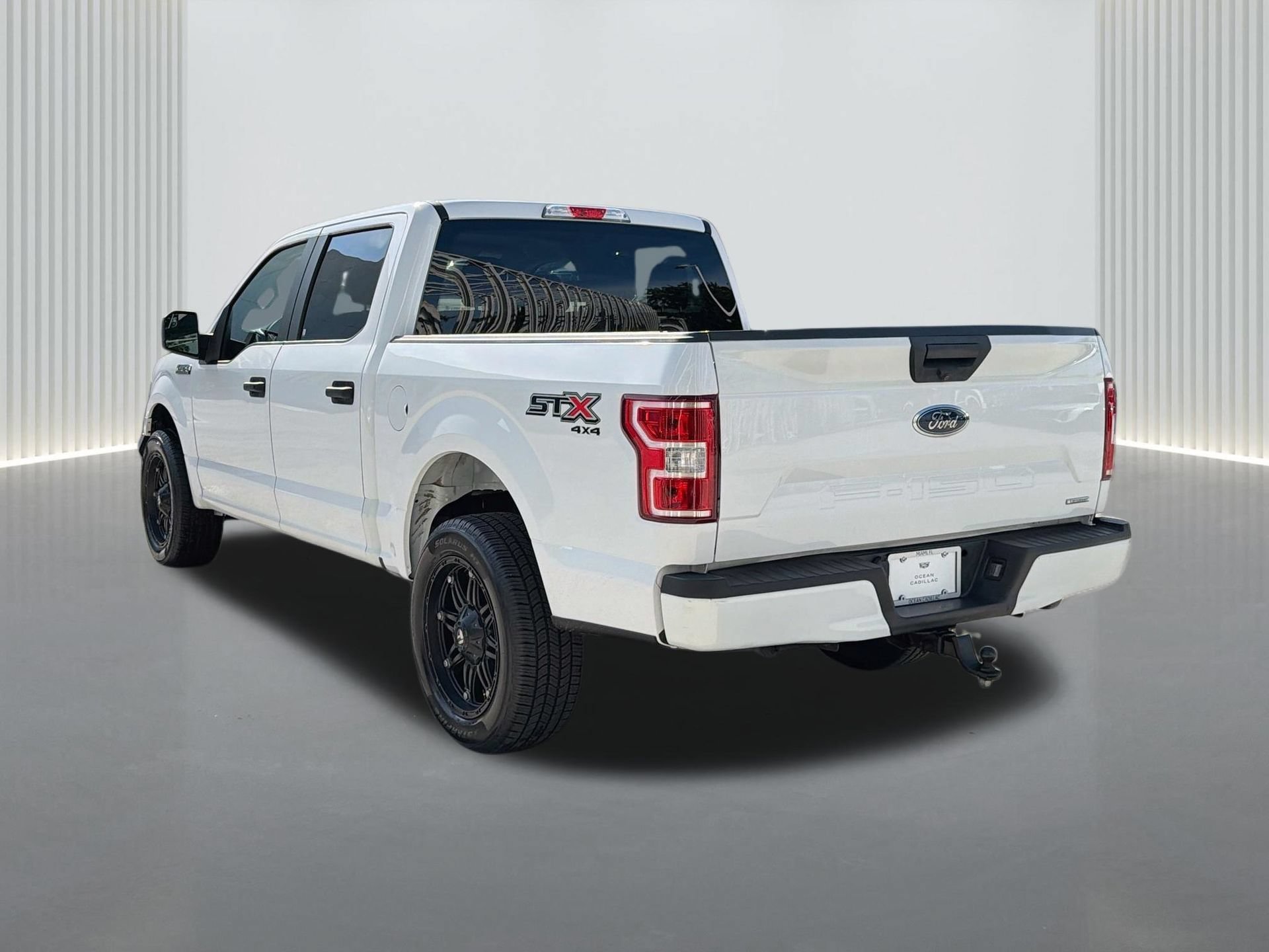 Used 2018 Ford F150 XL w/ Equipment Group 101A Mid AWD/4WD image 3