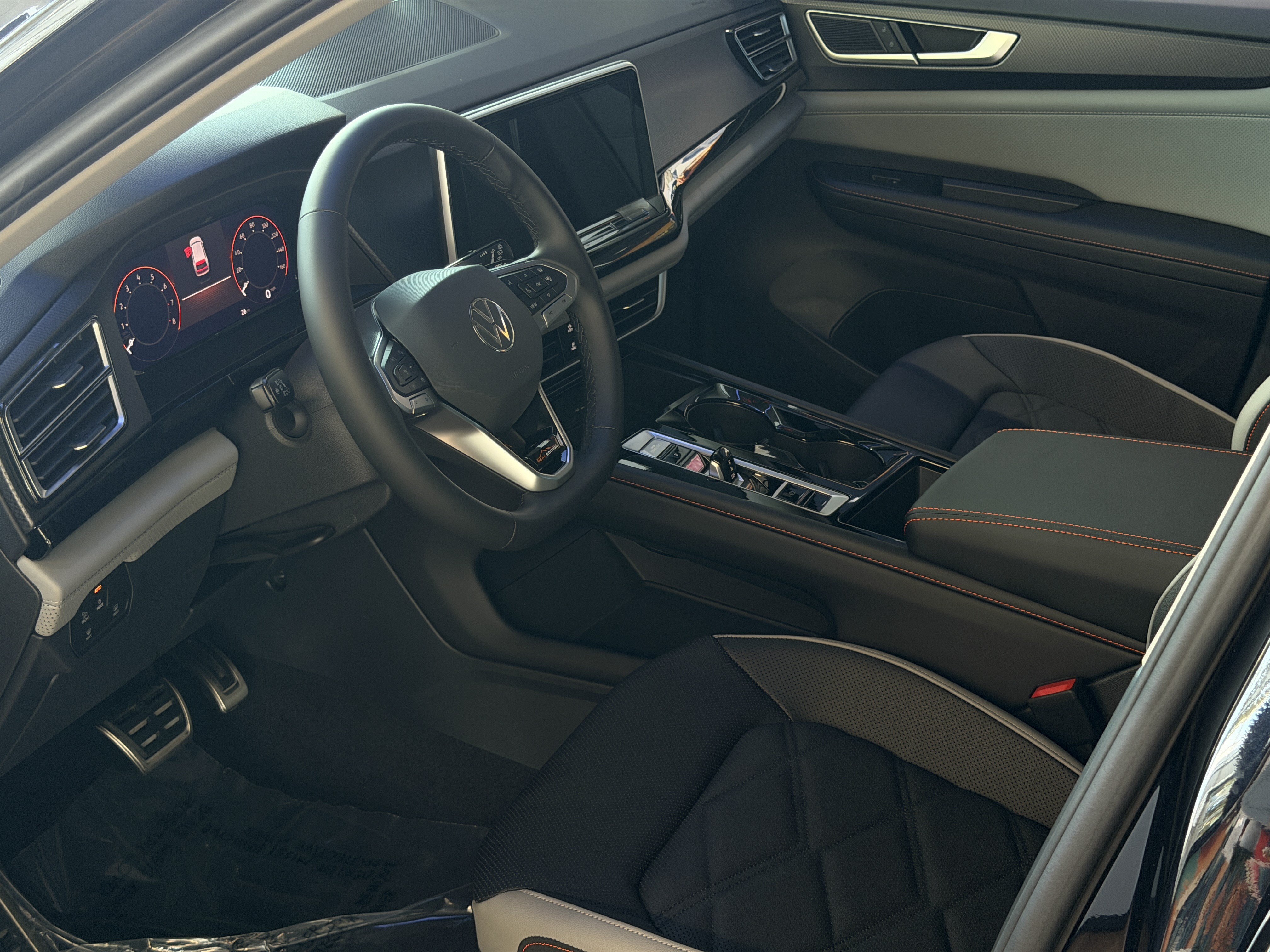 New 2026 Volkswagen Atlas Peak Edition AWD/4WD image 26