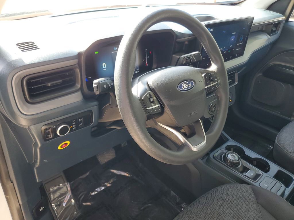 Used 2025 Ford Maverick XL FWD image 17
