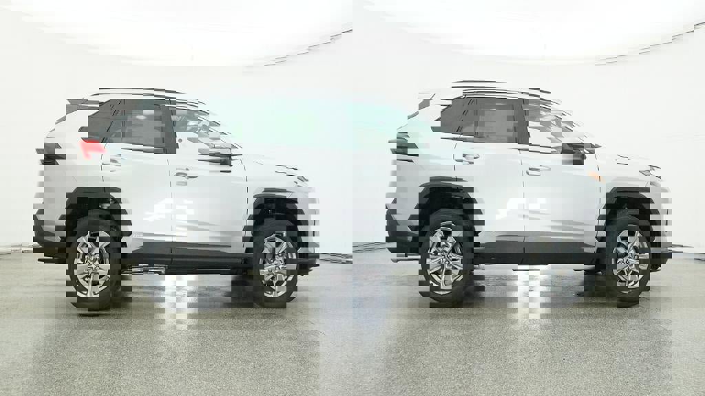 New 2025 Toyota RAV4 XLE image 19