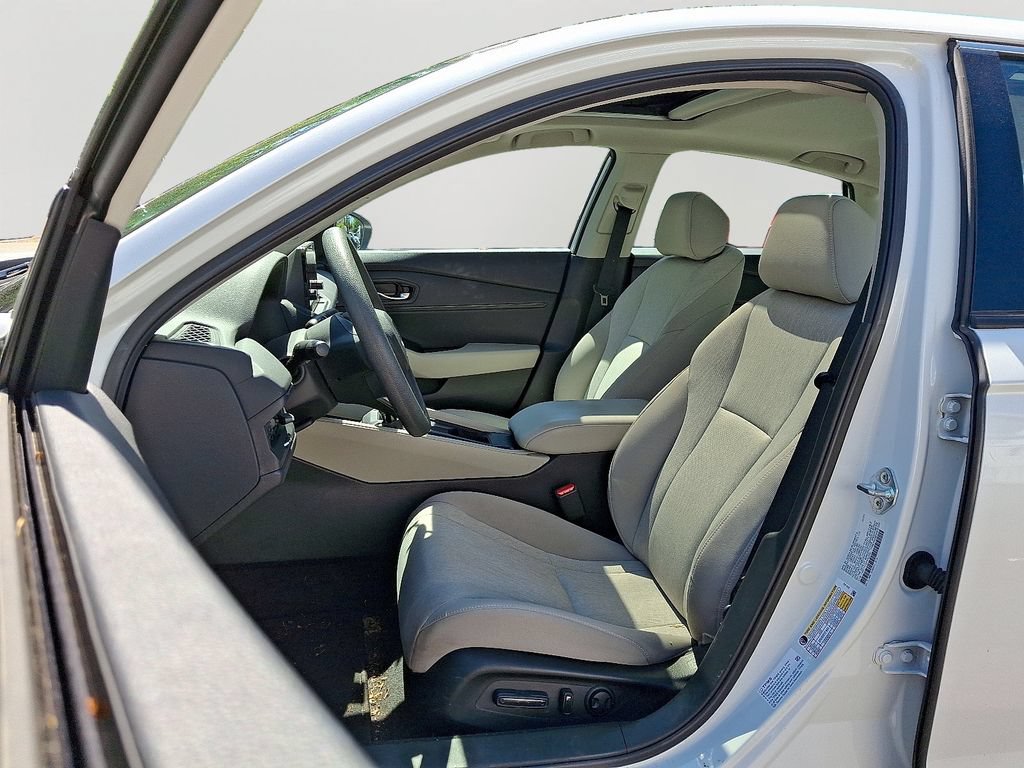 Certified 2023 Honda Accord EX image 14