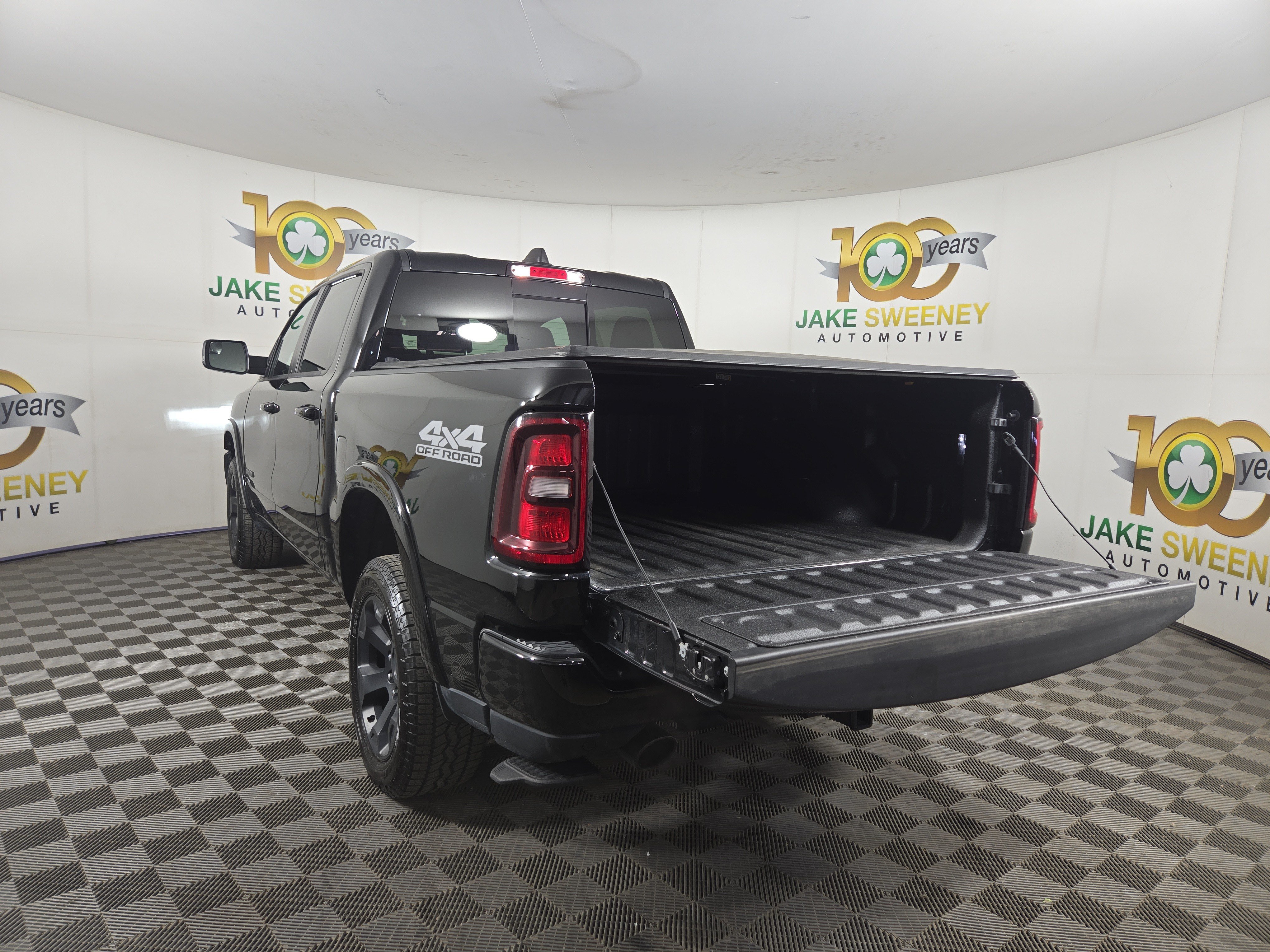 Certified 2025 RAM 1500 Big Horn AWD/4WD image 26