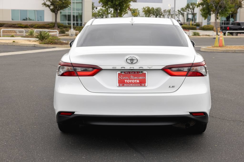 Certified 2022 Toyota Camry LE w/ Convenience Package FWD image 7