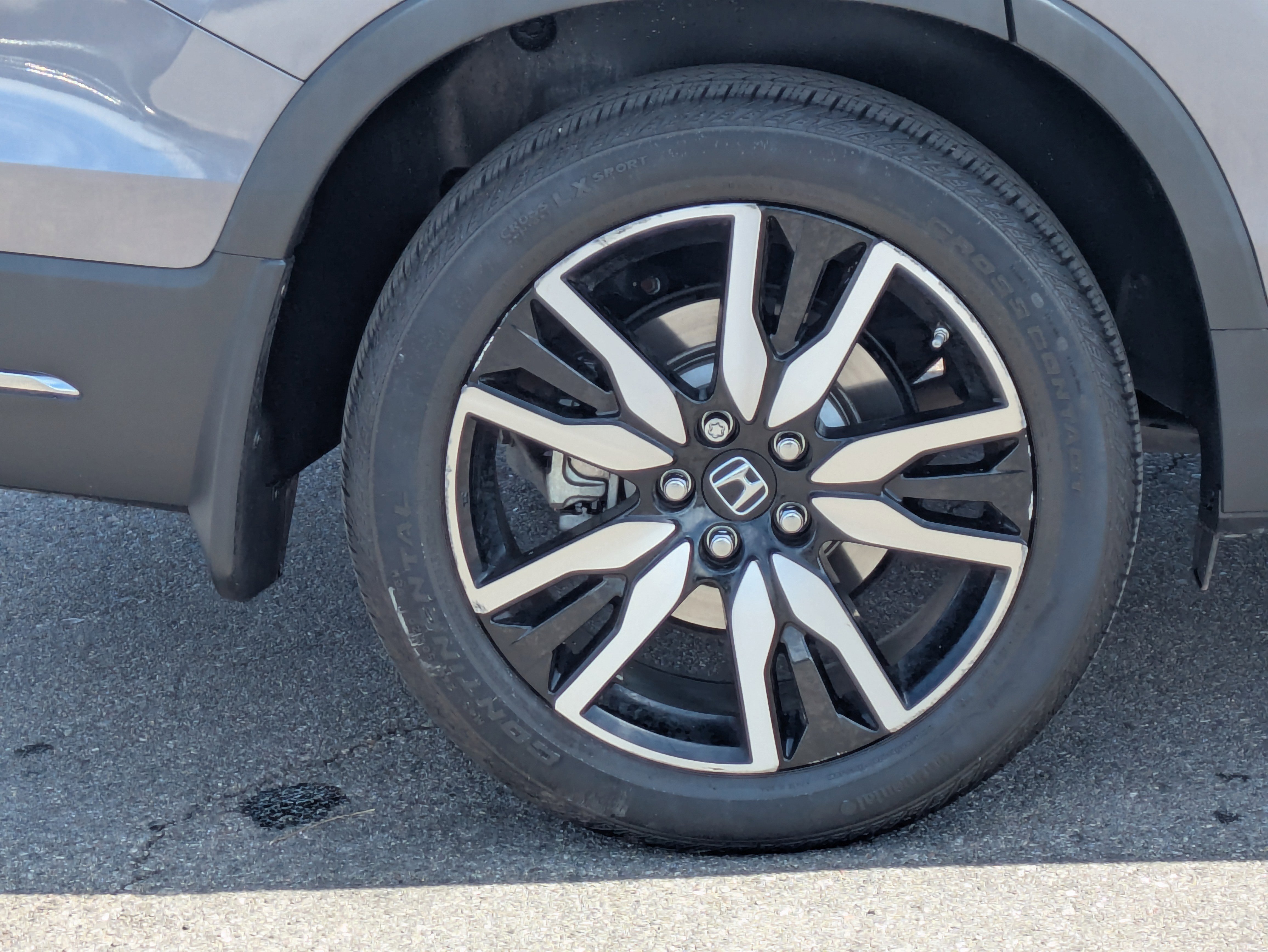 Used 2022 Honda Pilot Touring image 9