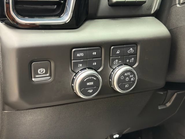Used 2024 GMC Sierra 2500 Denali w/ Denali Reserve Package AWD/4WD image 28