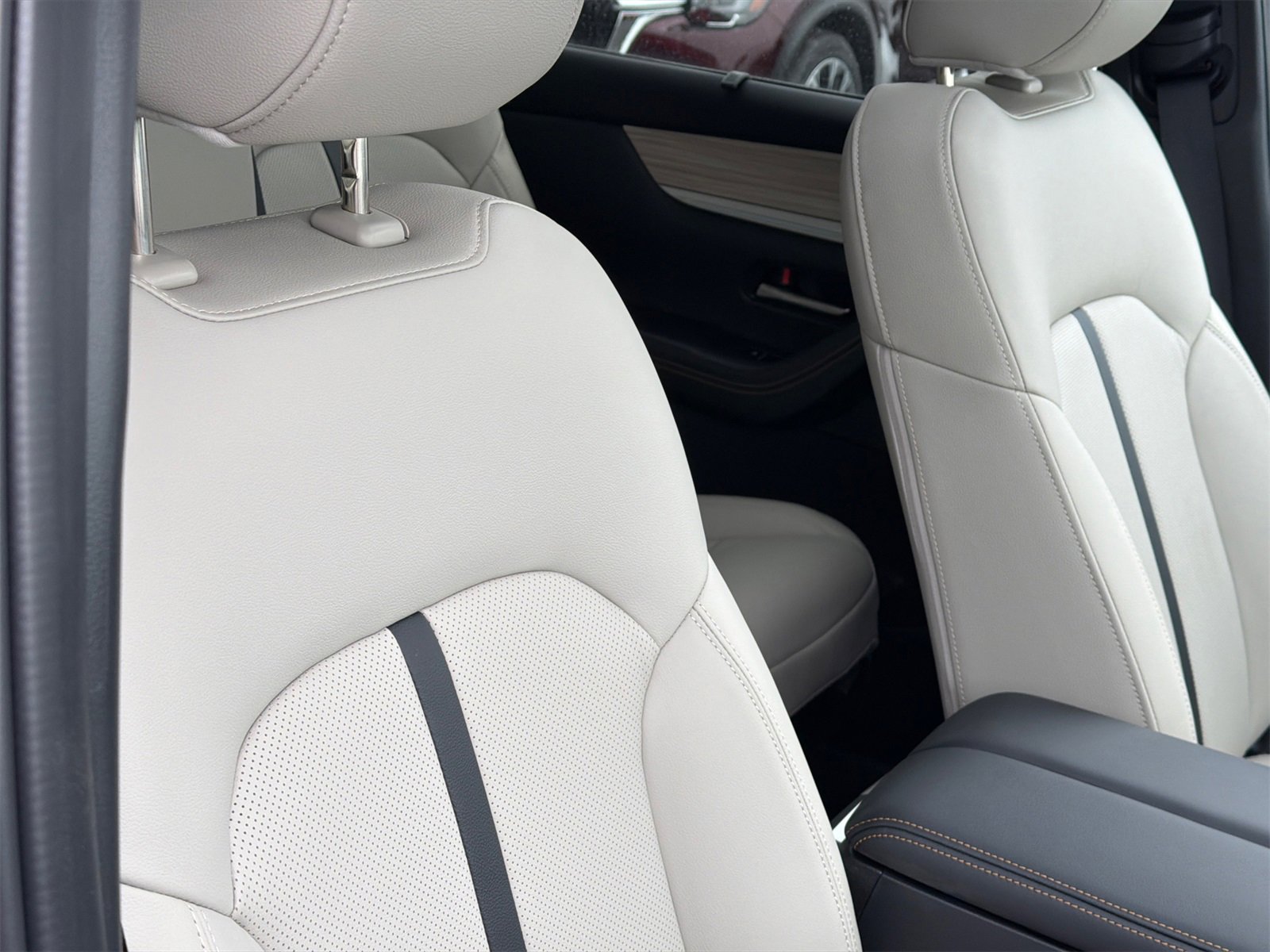 New 2026 MAZDA CX-90 Plug-In Hybrid w/ Preferred image 10