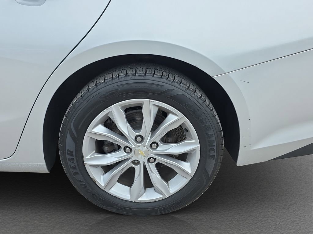 Used 2019 Chevrolet Malibu LT image 5