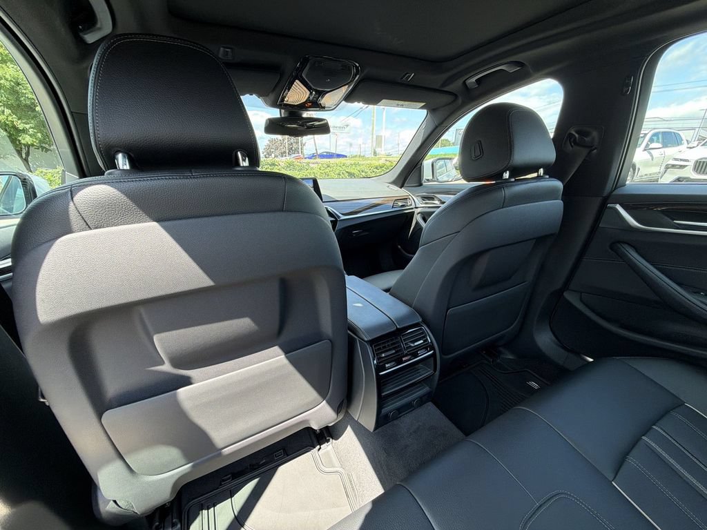 Used 2018 BMW 530e xDrive AWD/4WD image 20