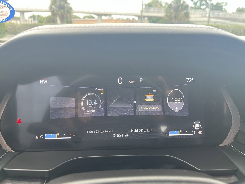 Used 2022 Jeep Grand Cherokee Limited w/ Luxury Tech Group II image 25