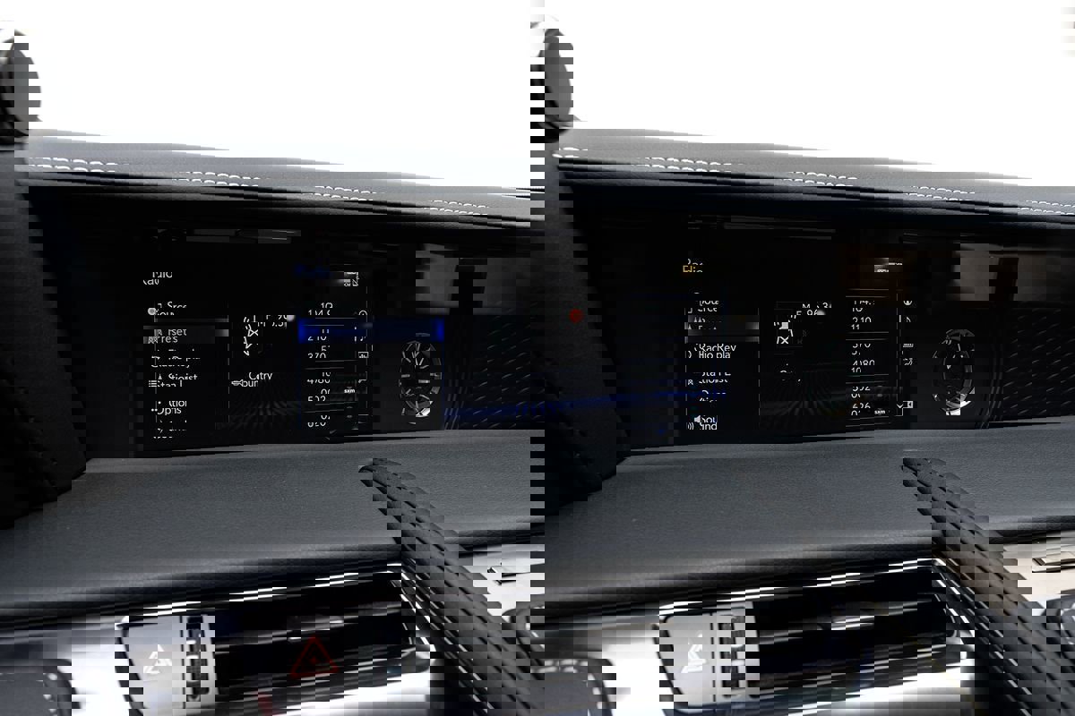 Used 2021 Lexus LC 500h w/ Sport Package image 24