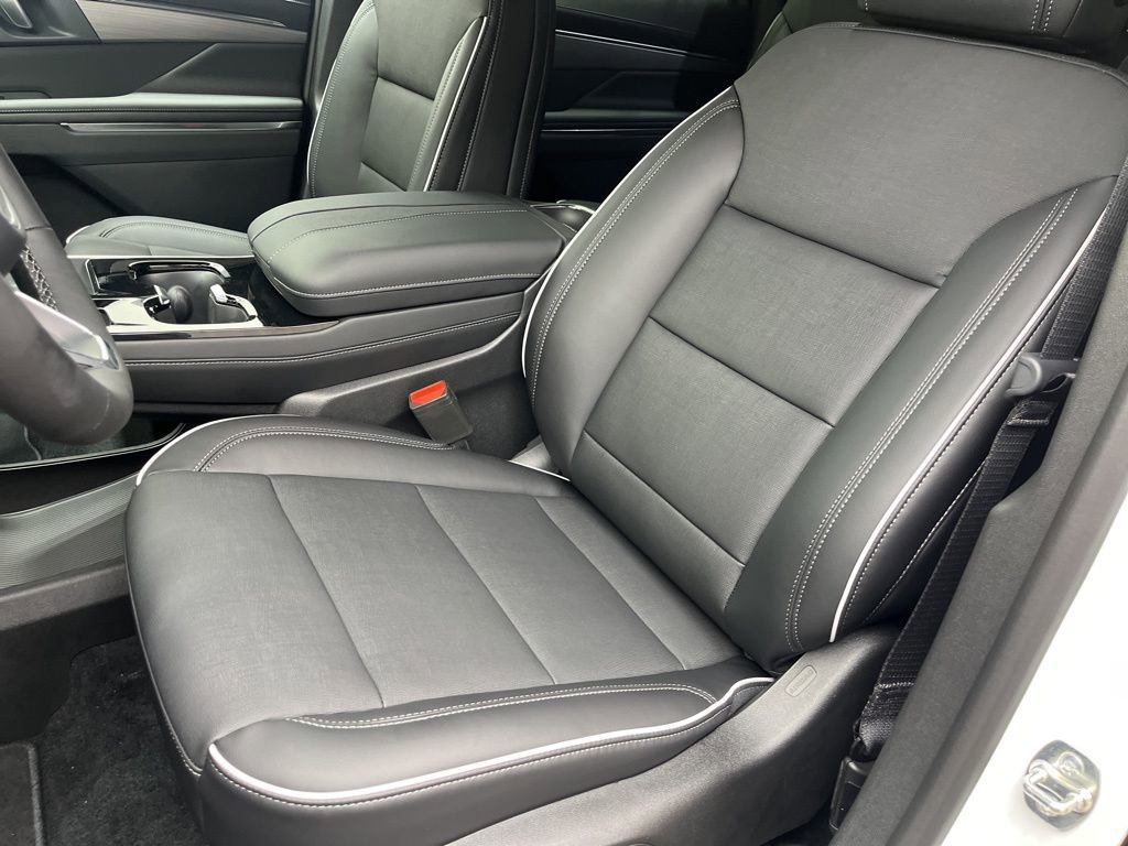 New 2026 Buick Enclave Preferred w/ Power Package image 9