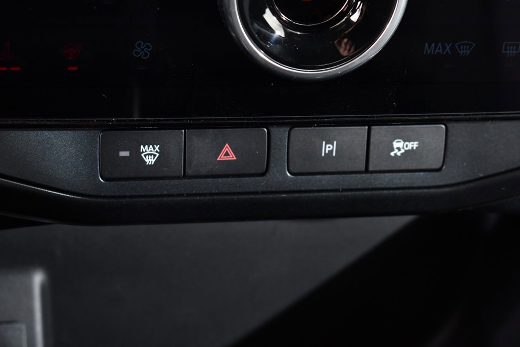 New 2025 Ford F150 Lightning Flash image 32