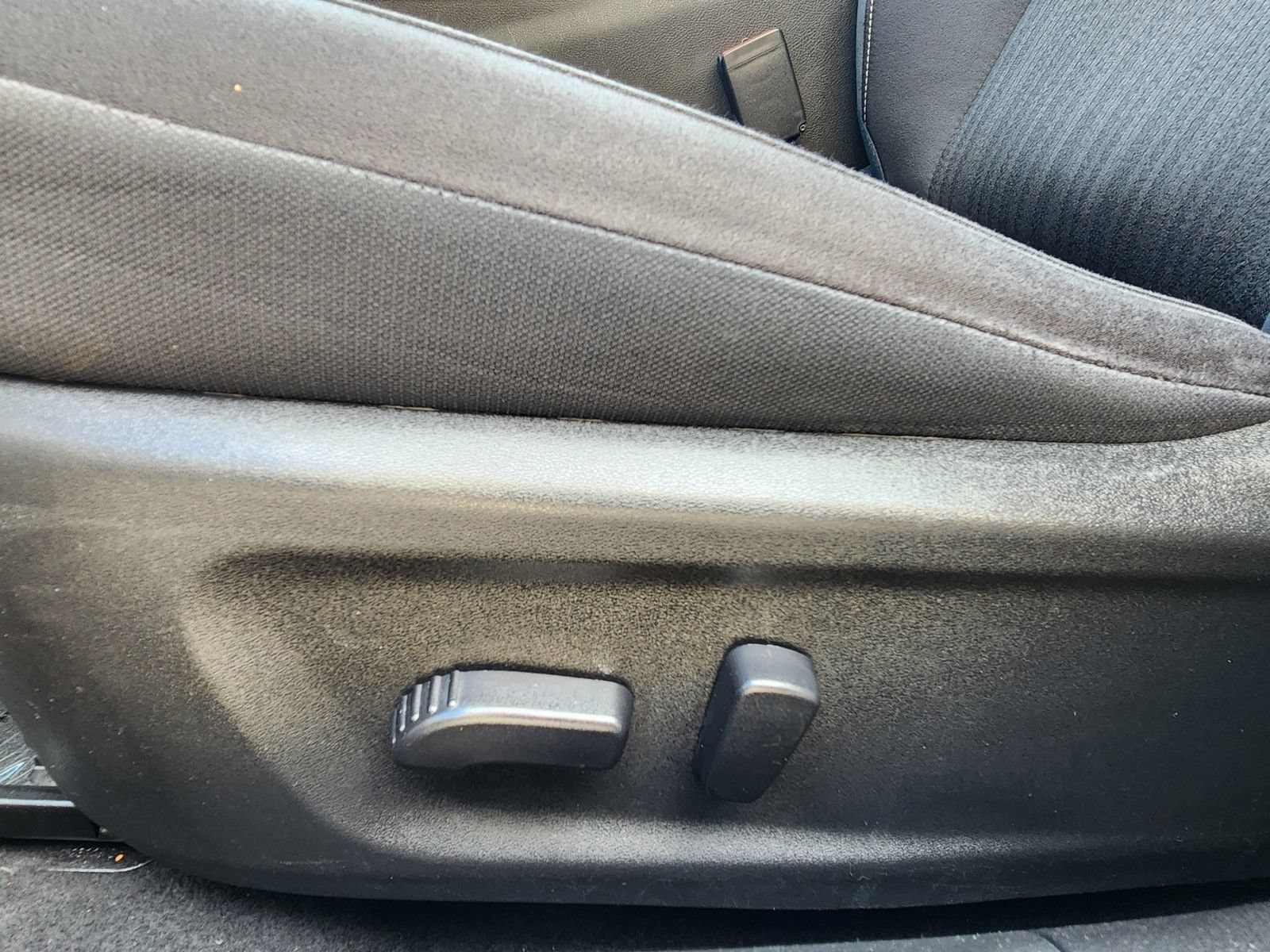 Used 2024 Nissan Altima 2.5 SV FWD image 34