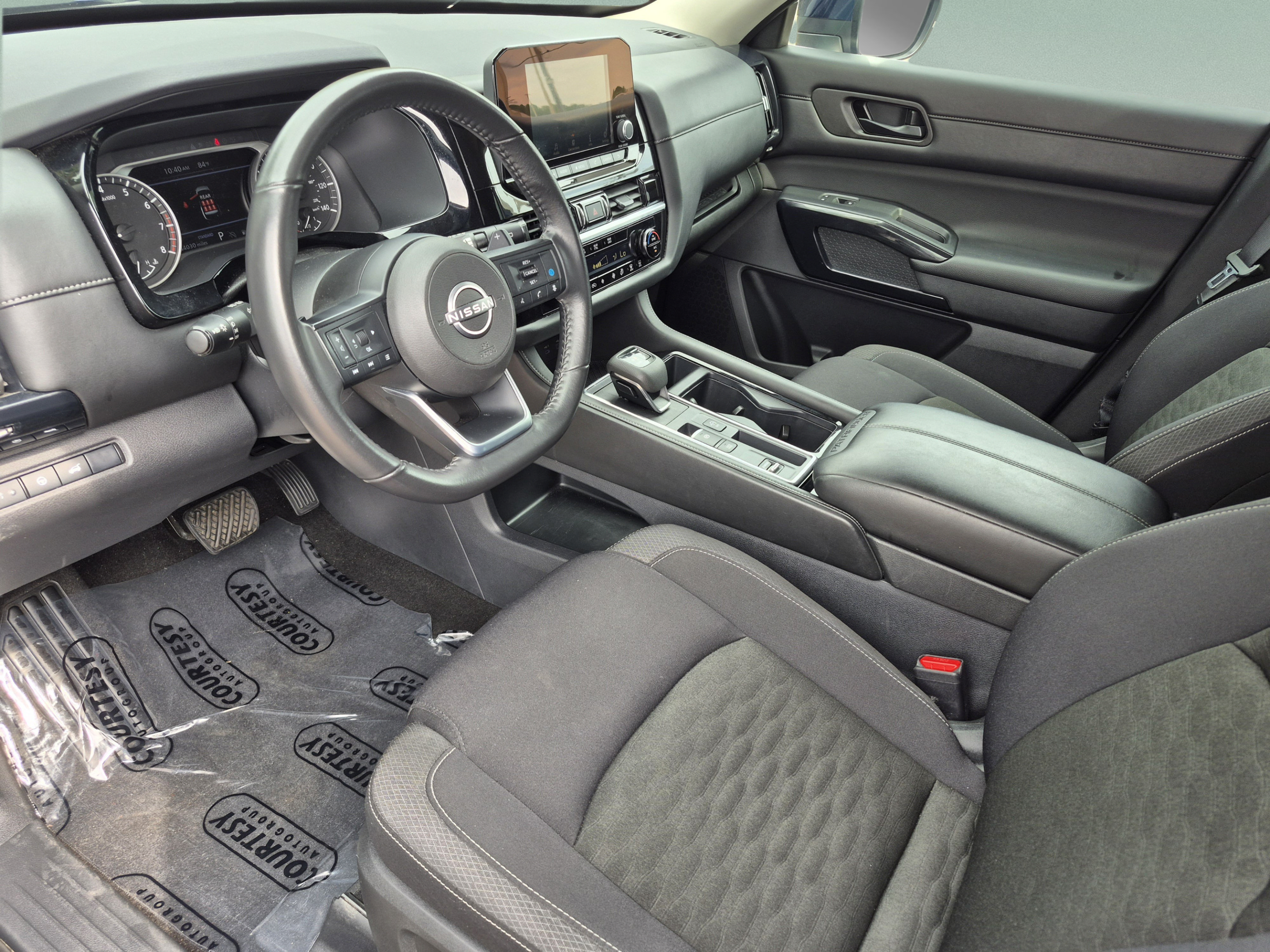 Certified 2025 Nissan Pathfinder SV FWD image 20