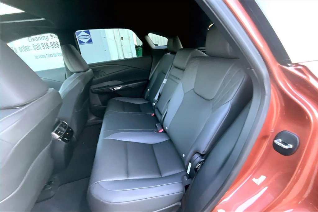 Used 2025 Lexus RX 350 Premium w/ Convenience Package FWD image 23