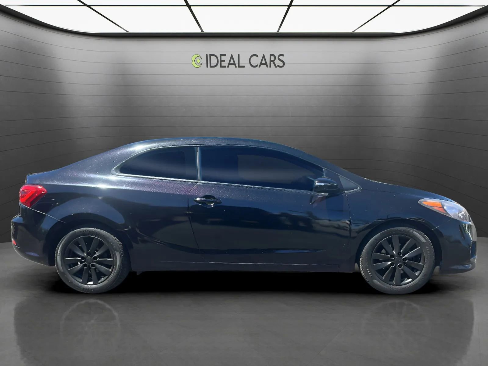 Used 2015 Kia Forte Koup EX w/ EX Premium Package FWD image 4