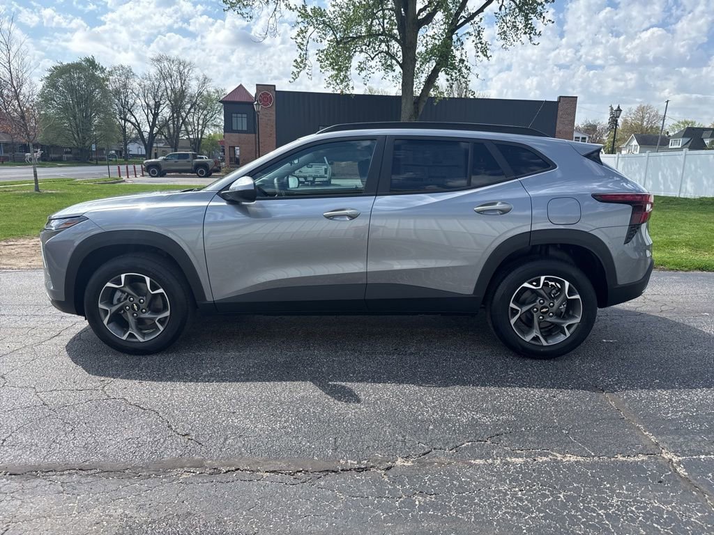 New 2026 Chevrolet Trax LT FWD image 4