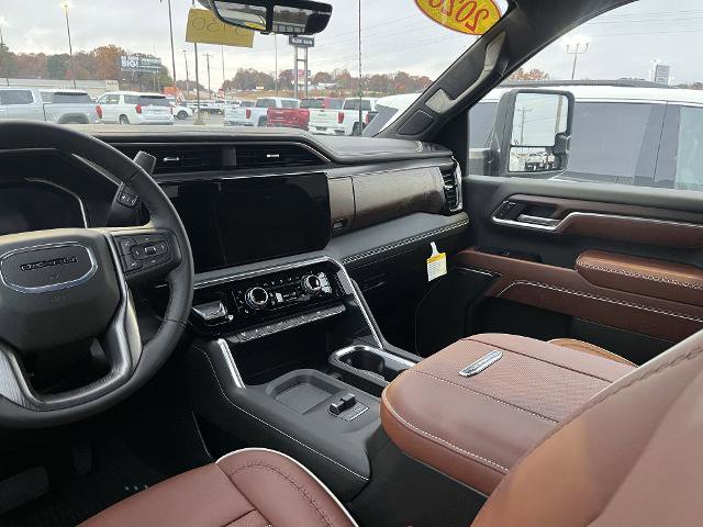 New 2026 GMC Sierra 3500 Denali Ultimate image 3