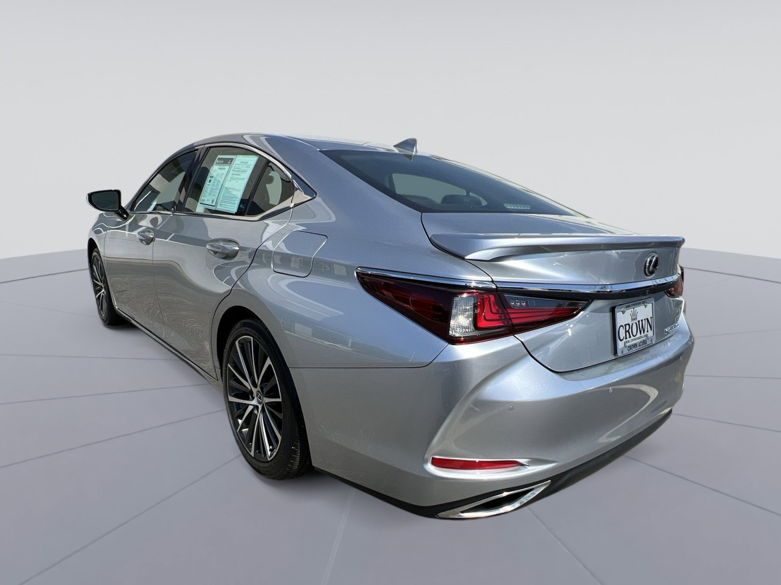 Used 2024 Lexus ES 350 w/ Premium Package image 7
