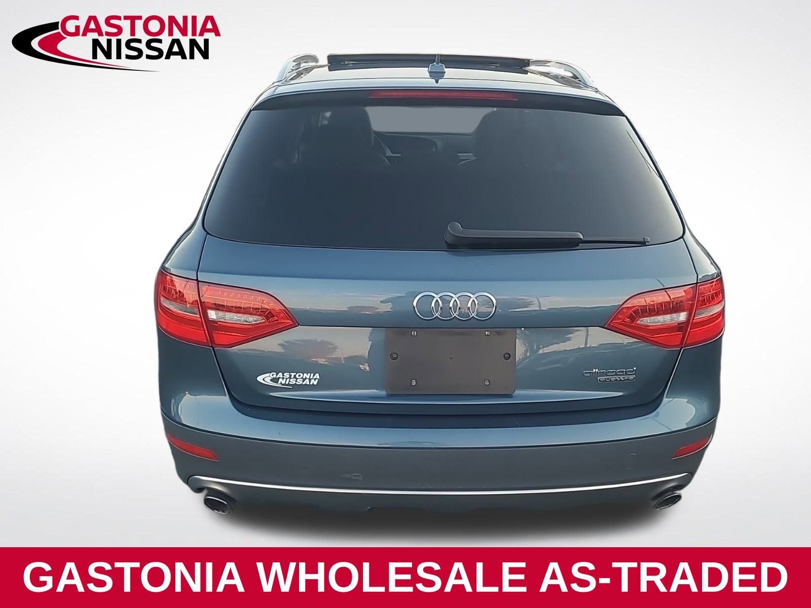 Used 2016 Audi A4 Premium image 11