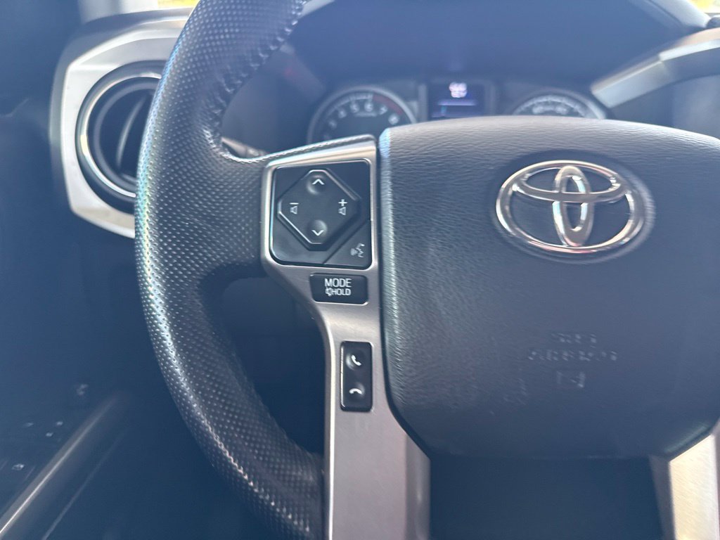 Used 2022 Toyota Tacoma SR5 w/ Technology Package RWD image 29