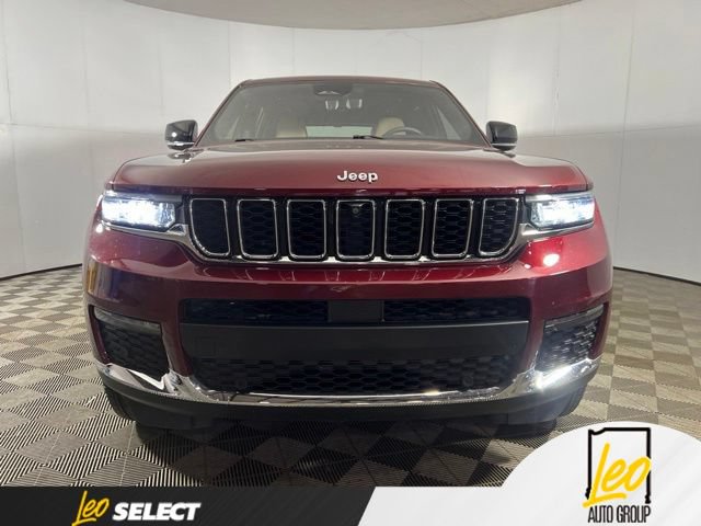 Used 2023 Jeep Grand Cherokee L Limited w/ Luxury Tech Group II AWD/4WD image 4