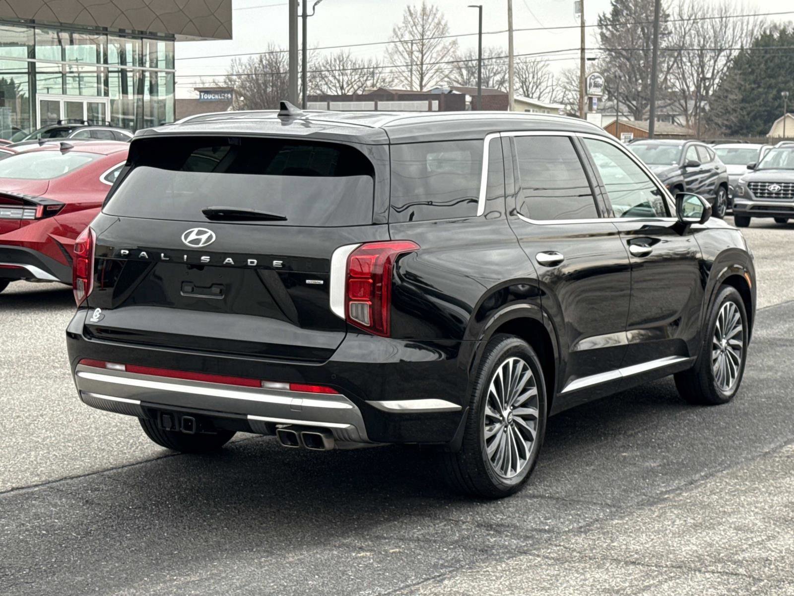 Used 2025 Hyundai Palisade Calligraphy image 25