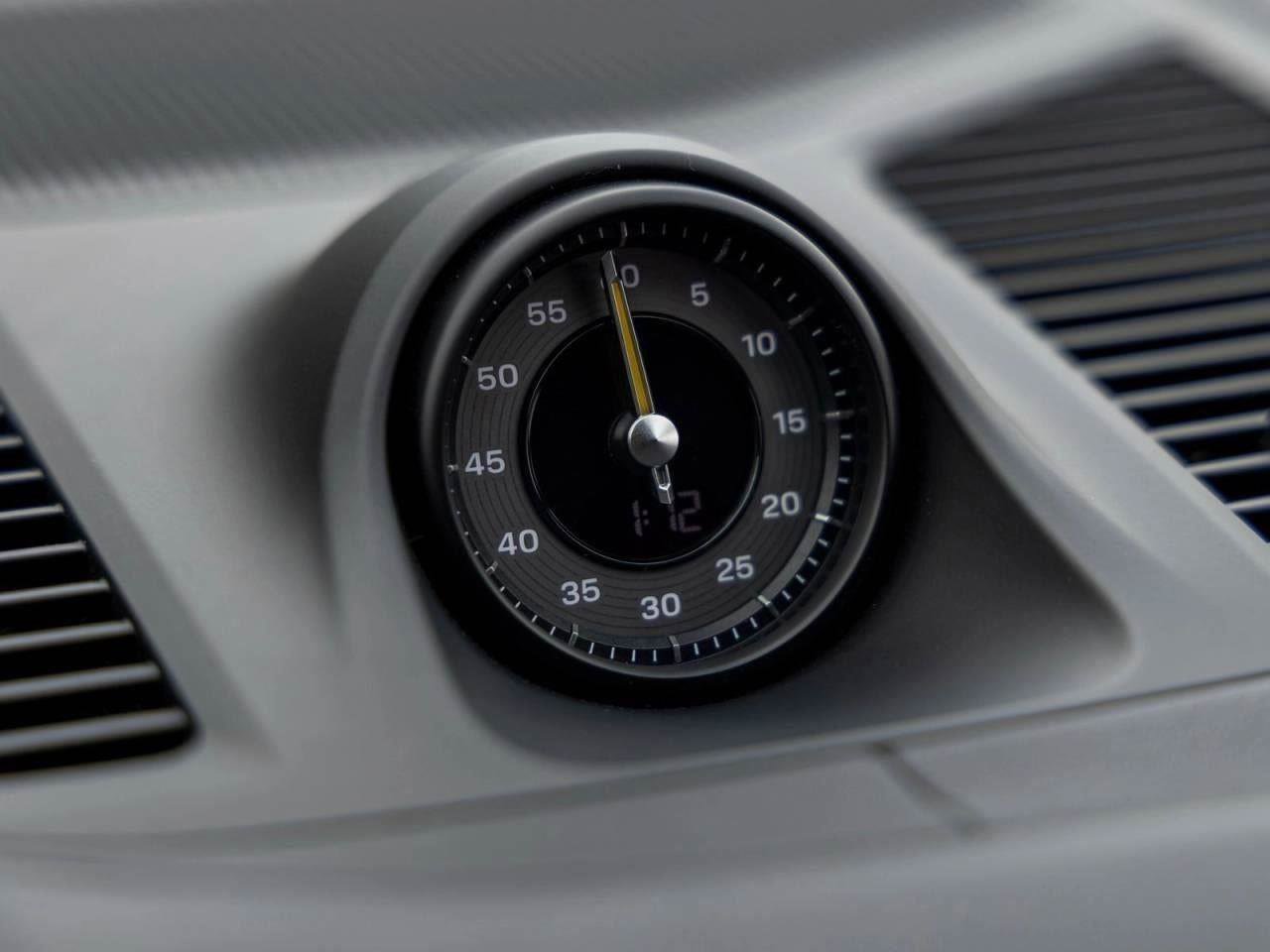 Certified 2024 Porsche Cayenne Turbo GT image 85