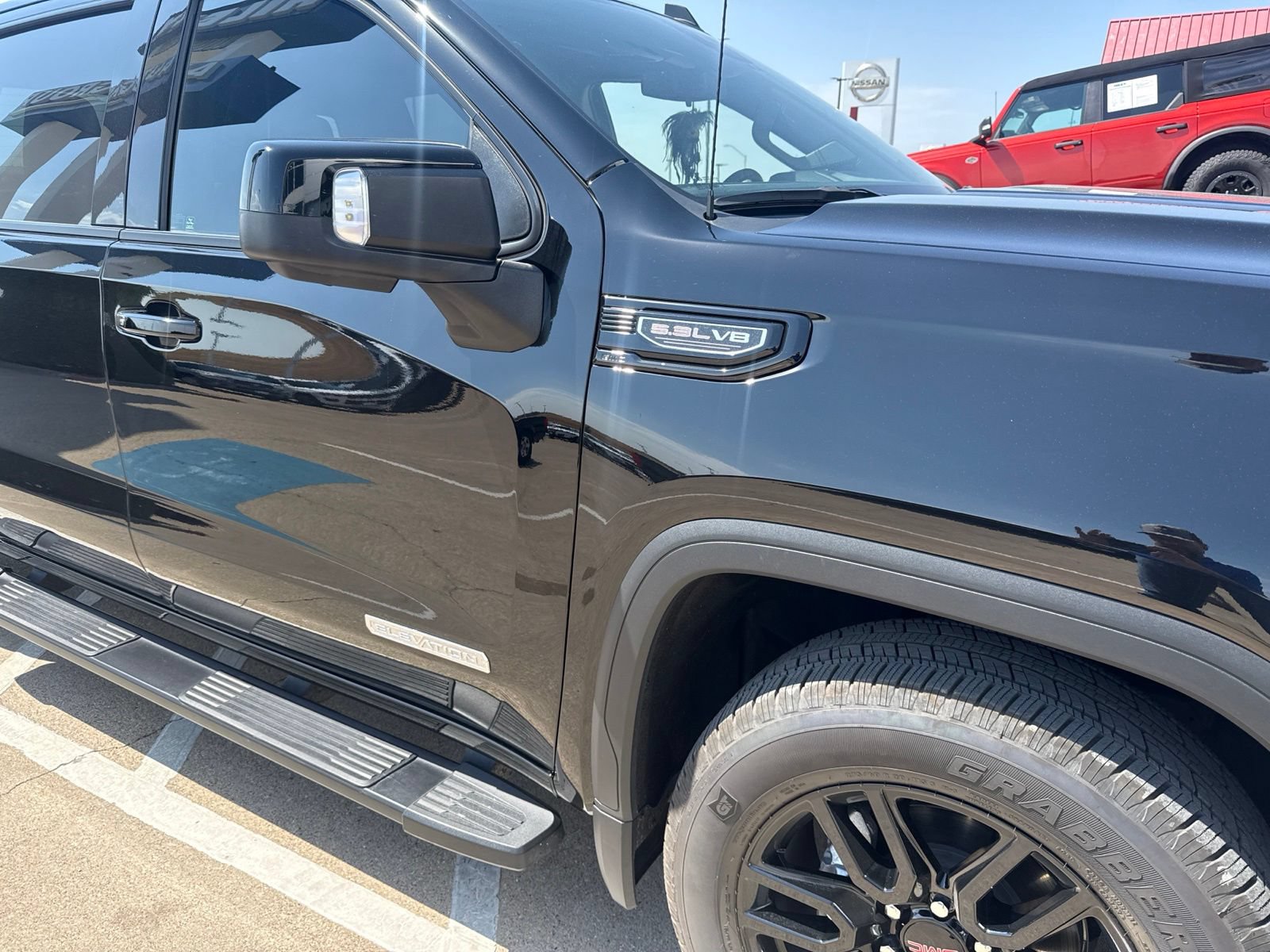 Used 2026 GMC Sierra 1500 Elevation w/ Elevation Premium Package RWD image 5