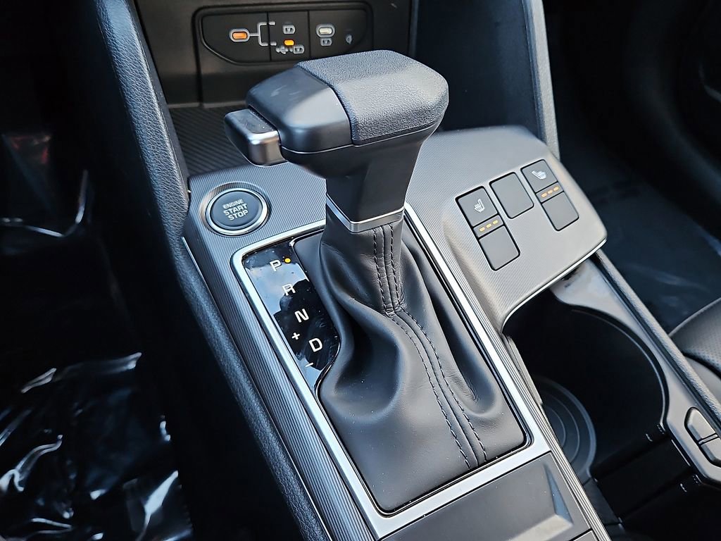 Certified 2026 Kia Sportage EX AWD/4WD image 15