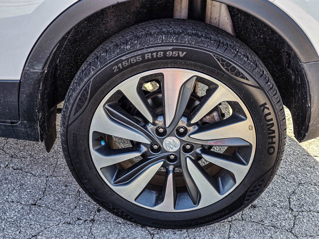 Used 2021 Buick Encore Preferred w/ Safety Package AWD/4WD image 7