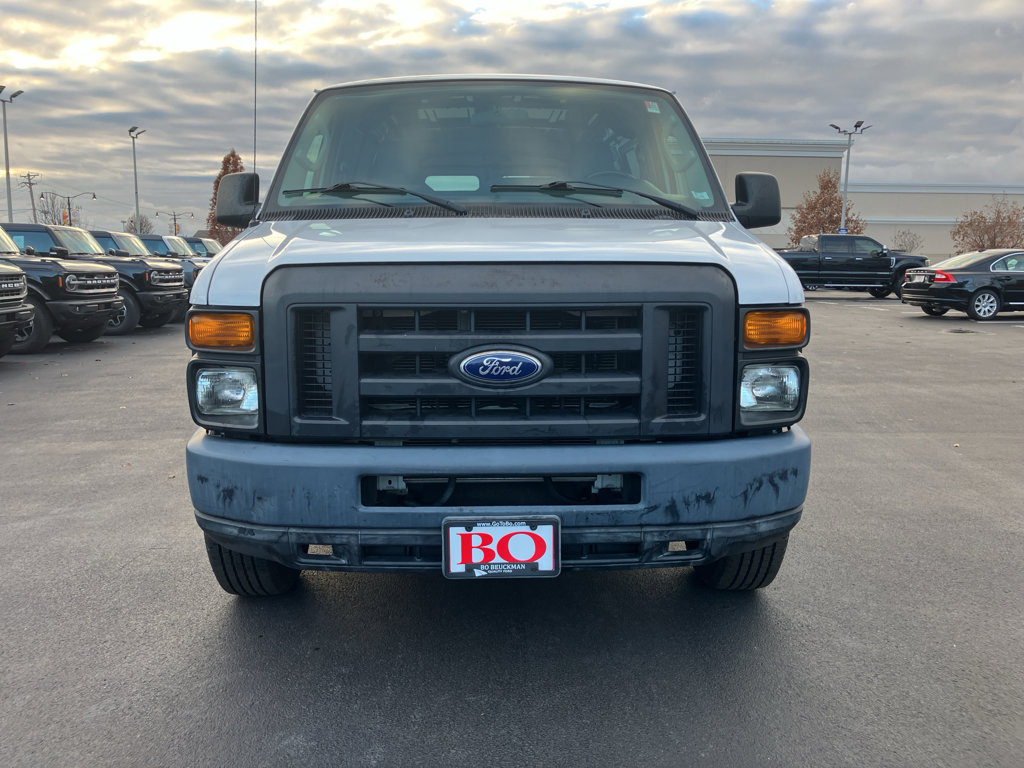 Used 2014 Ford E-350 and Econoline 350 Super Duty image 2