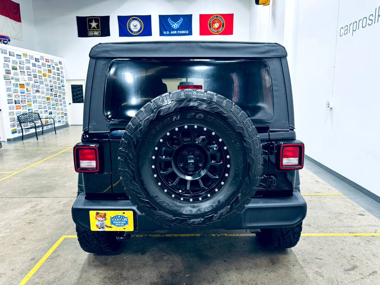 Used 2018 Jeep Wrangler Unlimited Sport S image 6