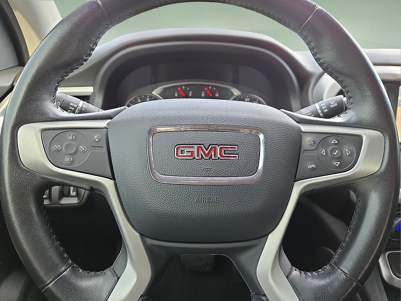 Used 2021 GMC Acadia SLT w/ Premium Package FWD image 24