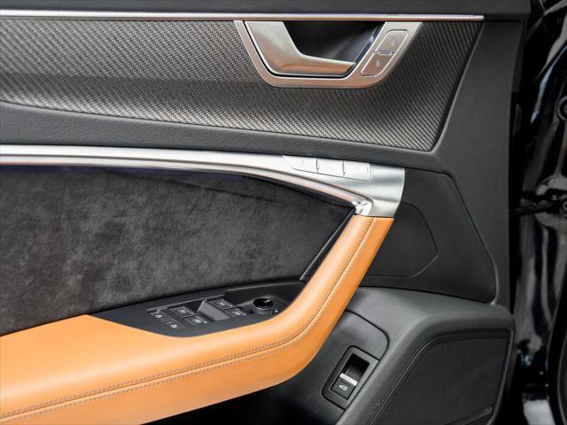 Certified 2021 Audi RS 6 w/ Executive Package AWD/4WD image 8