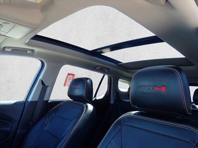 Used 2022 GMC Terrain AT4 w/ Infotainment Package II image 13