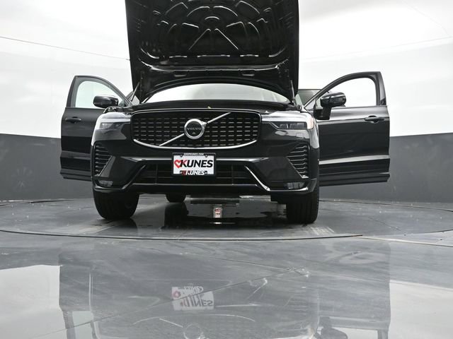 Used 2023 Volvo XC60 B5 Plus w/ Protection Package Premier image 71