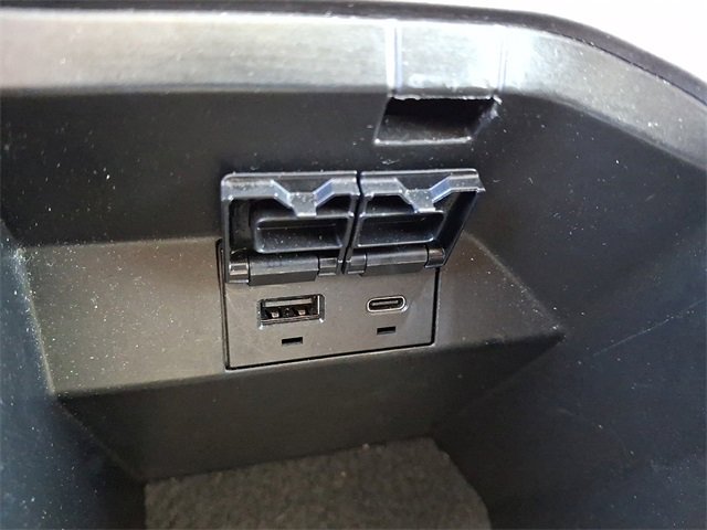 Used 2023 Toyota Camry LE image 24