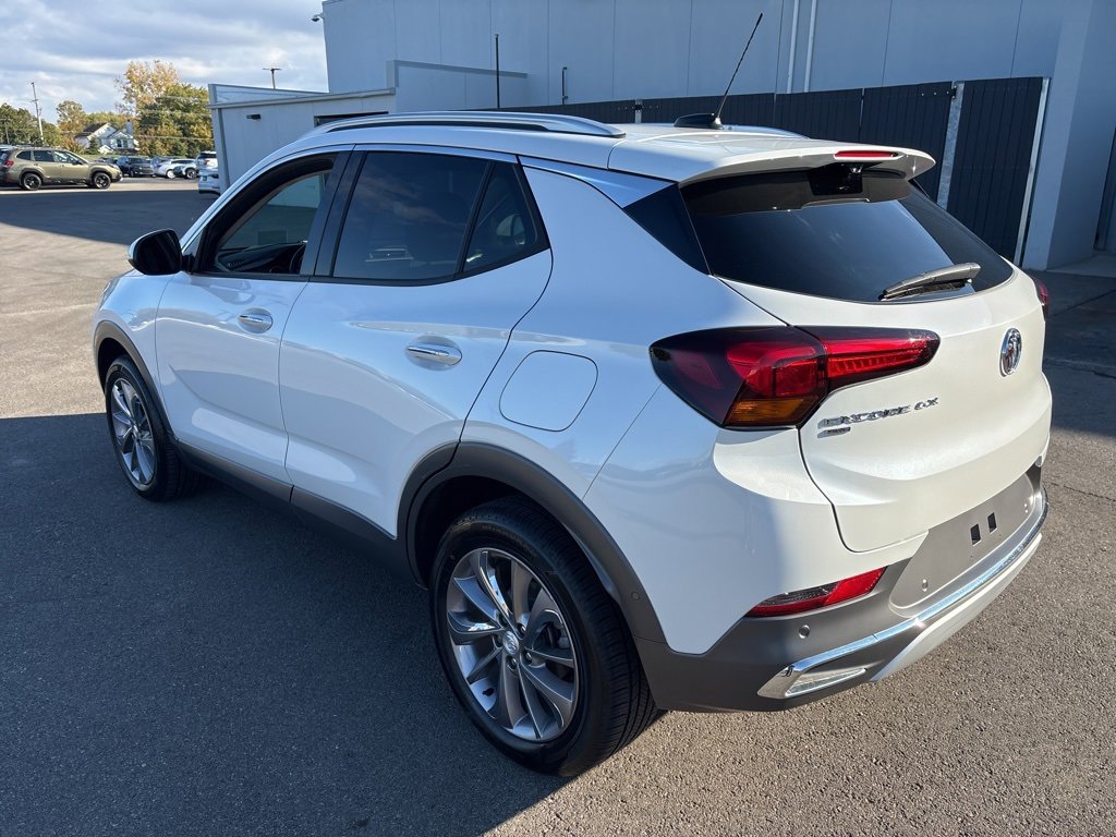 Used 2023 Buick Encore GX Essence w/ Advanced Technology Package image 5