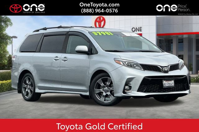 Certified 2019 Toyota Sienna SE