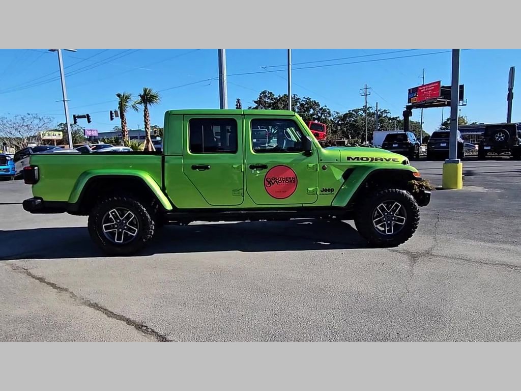 New 2025 Jeep Gladiator Mojave AWD/4WD image 34